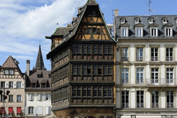 La proposition de loi sur le retour de la région Alsace suscite une forte contestation parmi les élus