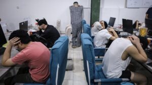 La transformation de l'industrie mondiale des escroqueries par l'IA et la réaction du Cambodge