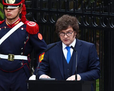 L'Argentine relance sa revendication sur les Malouines, possible absence de soutien américain à Londres