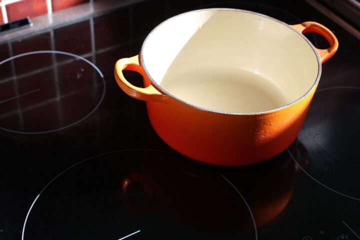 Le Creuset épinglé pour des rejets de cadmium au-dessus des normes dans l'Aisne