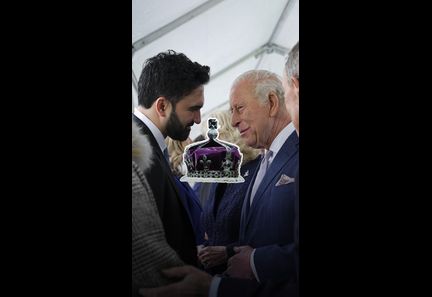 Le maire de New York demande au roi Charles III de restituer le diamant Koh-i-Noor à l'Inde