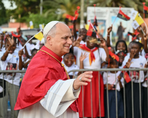 Le pape Léon "ne renoncera jamais" en cas de conflit, affirme son biographe