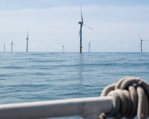 Le parc éolien en mer des îles d’Yeu et de Noirmoutier devient entièrement opérationnel après trois ans de travaux