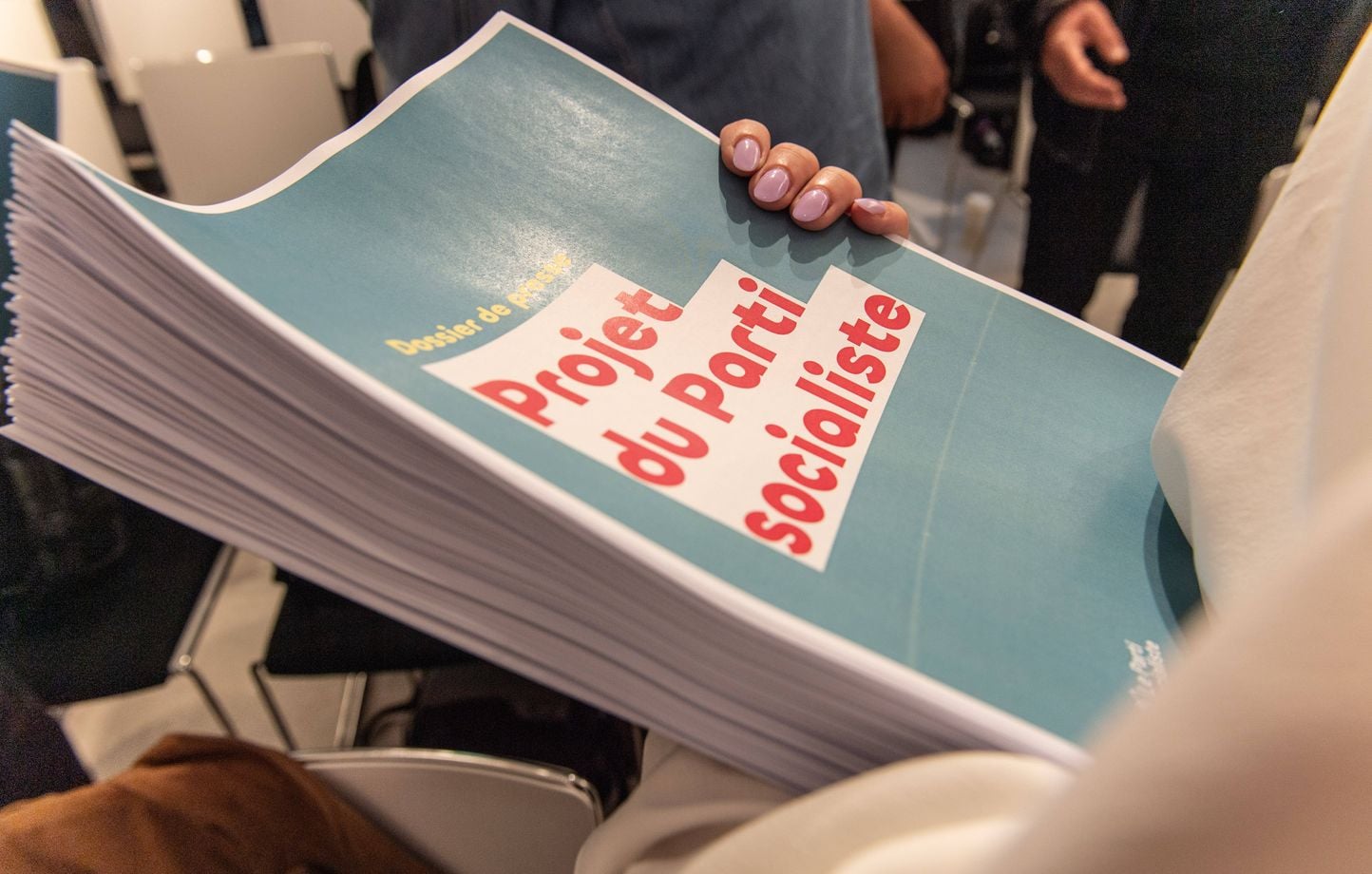 Le Parti socialiste présente son projet pour le XXIe siècle : smic à 1.690 euros et départ à 62 ans