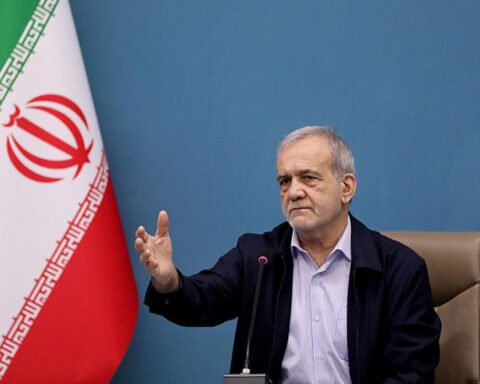 Le président iranien adresse une lettre ouverte au peuple américain