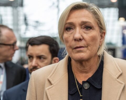 Le Rassemblement national confronté à des difficultés de financement bancaire pour la présidentielle de 2027