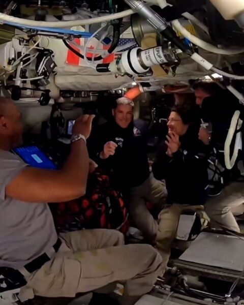 Les astronautes d'Artémis 2 se préparent pour leur vol historique autour de la Lune