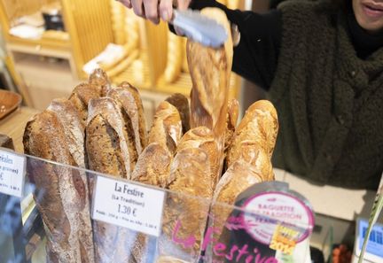 Les boulangers et fleuristes indépendants autorisés à ouvrir le 1er mai par le Premier ministre