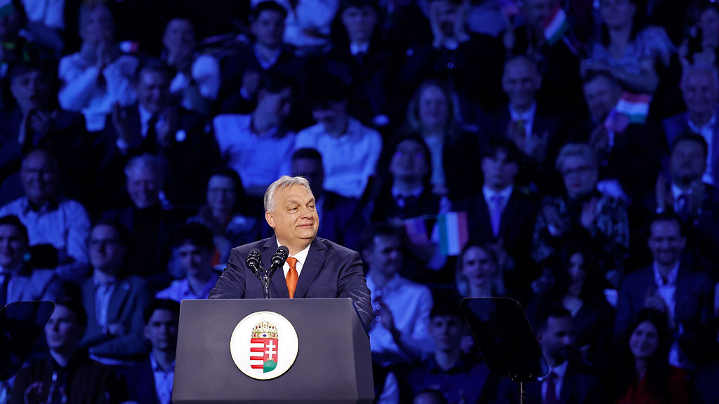 Les électeurs hongrois pourraient-ils renverser Viktor Orbán, figure de l'extrême droite ?