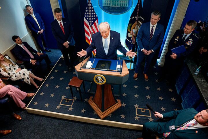 Les menaces d'attaques de Trump sur l'infrastructure iranienne pourraient-elles constituer un crime de guerre ?