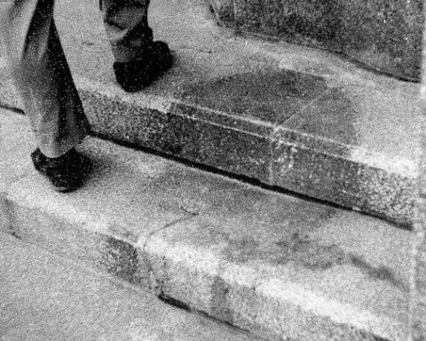 Les ombres humaines de Hiroshima, témoins silencieux des horreurs de la bombe atomique