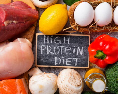 Les régimes hyperprotéinés : efficacité sur la perte de poids et risques pour la santé