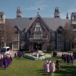 « Les Testaments » : une série optimiste en contraste avec un monde en crise