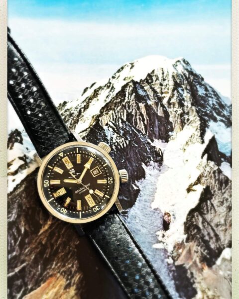 Lip Nautic-Ski : une montre dédiée aux passionnés de ski et de plongée.