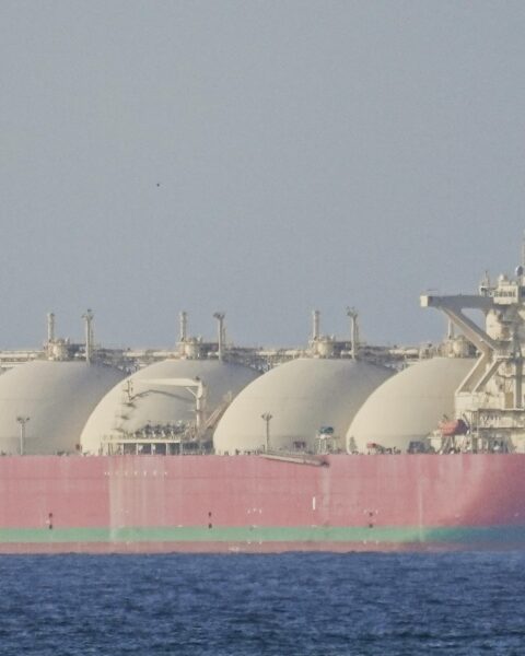 L'Iran rétablit le contrôle du détroit d'Ormuz et tire sur des pétroliers