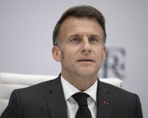 Macron propose d'appliquer la « méthode Notre-Dame » pour accélérer les projets en France