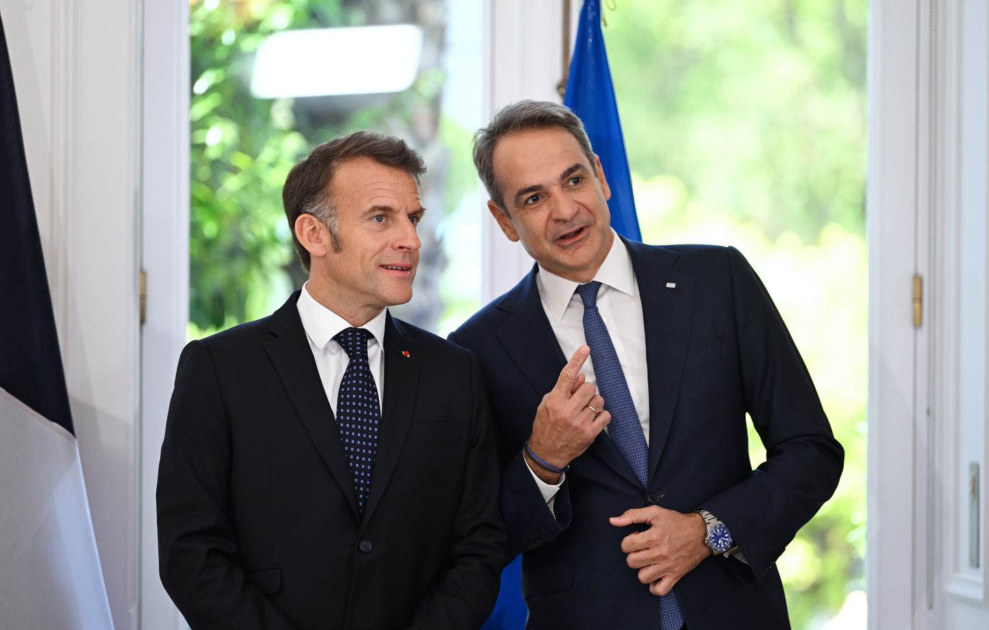 Macron soutient la clause d’assistance mutuelle de l’UE comme protection efficace contre les agressions