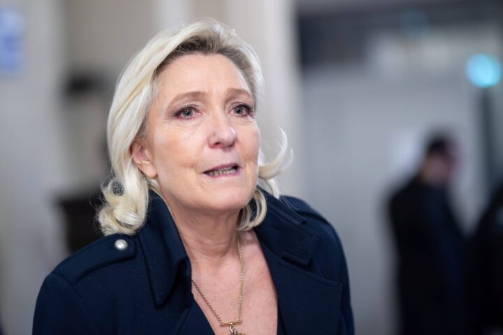 Marine Le Pen dîne avec les dirigeants du CAC 40 au restaurant Drouant