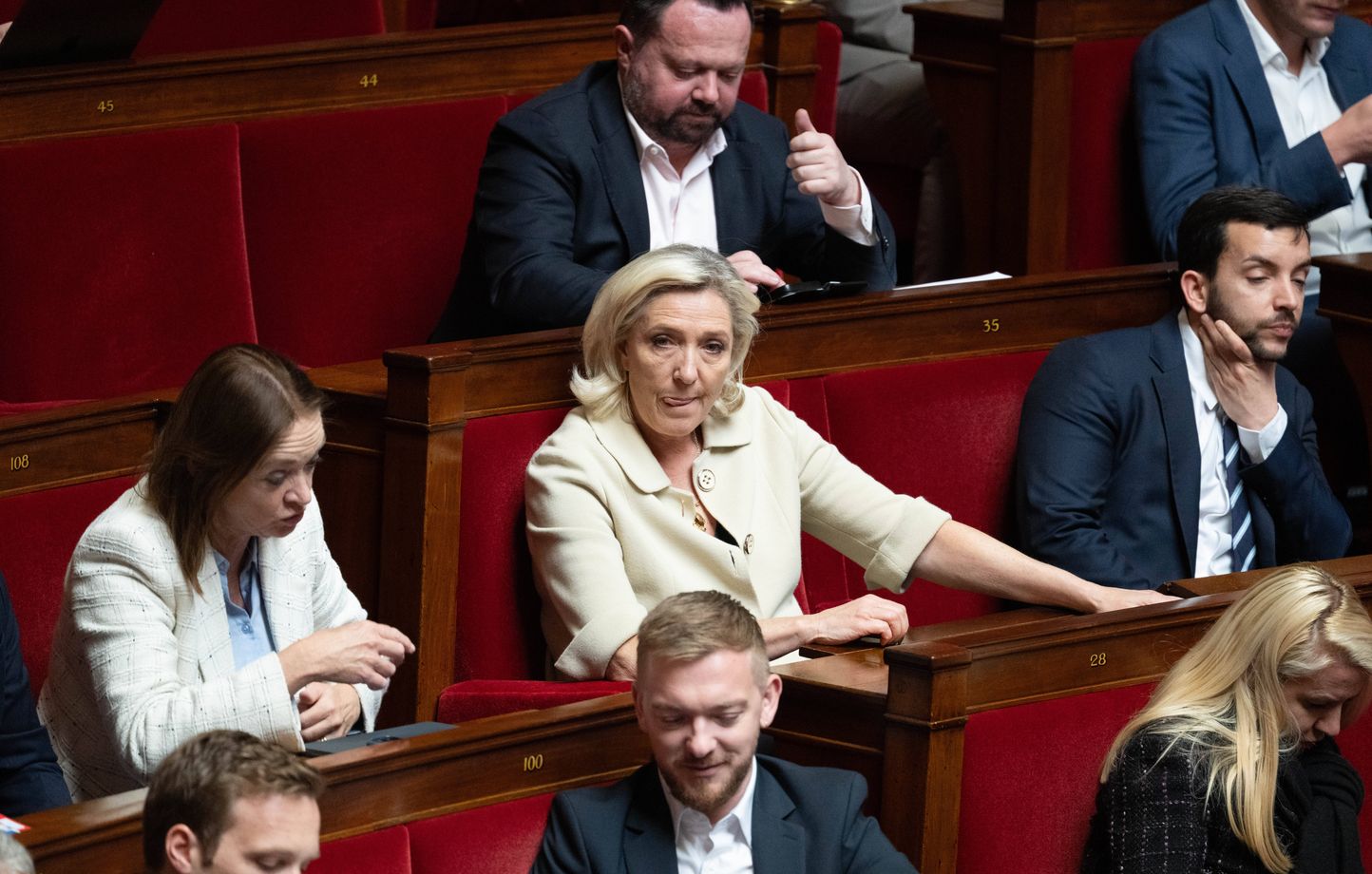Marine Le Pen préfère affronter le bloc central au second tour de la présidentielle 2027