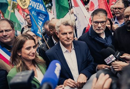 Marine Tondelier critique une blague de Fabien Roussel sur sa grossesse et appelle au respect