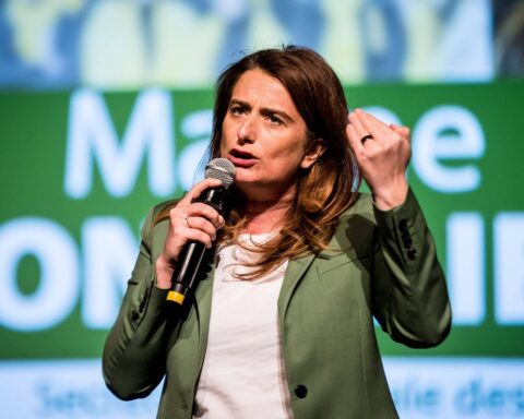 Marine Tondelier tente de restaurer son autorité face aux critiques internes au sein des Écologistes