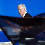 Michel Barnier se déclare « capable d’être président » à un an de la présidentielle de 2027