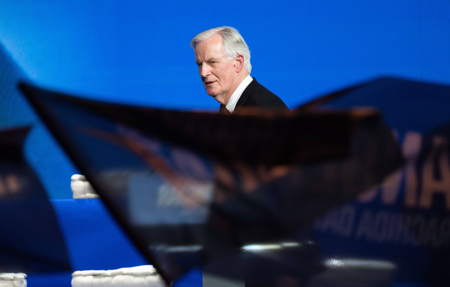 Michel Barnier se déclare « capable d’être président » à un an de la présidentielle de 2027