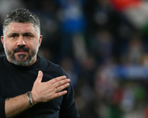 Mondial 2026 : après la démission du président de la Fédération, le sélectionneur de l'Italie annonce également son départ.