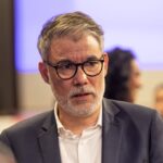 Olivier Faure met en garde la gauche contre une fragmentation dangereuse avant la présidentielle de 2027