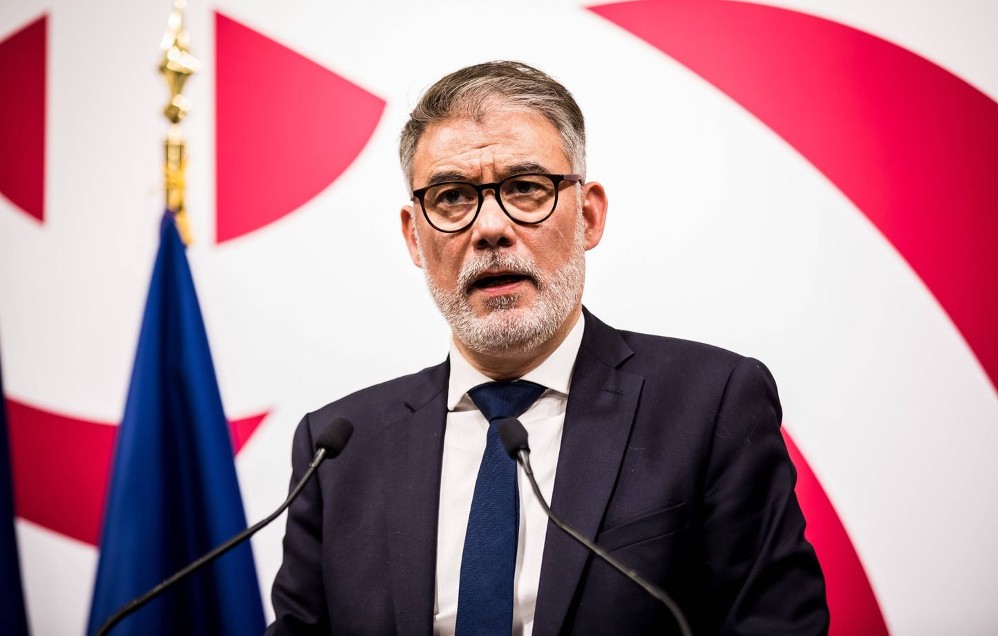 Olivier Faure se déclare « ravi » d'être le candidat de la gauche hors LFI pour 2027