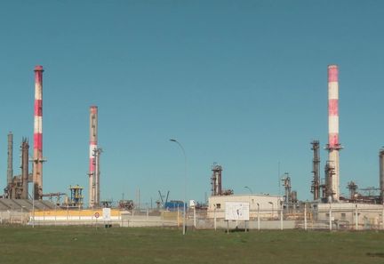 Pénurie de carburant : le PDG de TotalEnergies met en garde, Macron rassure sur l'approvisionnement