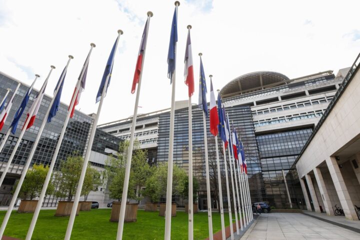 Plus de 13.000 foyers riches en France exemptés de l'impôt sur le revenu, redressements très limités