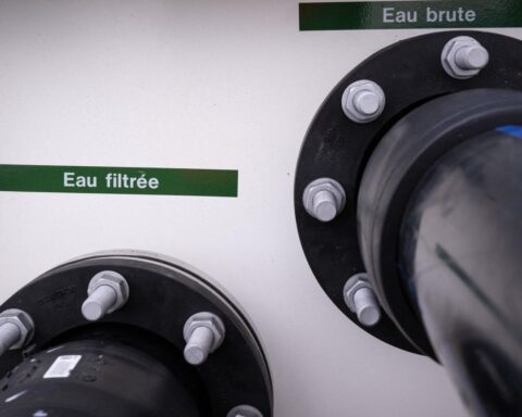 Pollution aux PFAS : l’exploitation de la source Parot suspendue depuis janvier à Saint-Romain-le-Puy