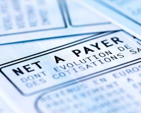 Pourquoi le SMIC pourrait connaître une hausse en France au premier semestre ?