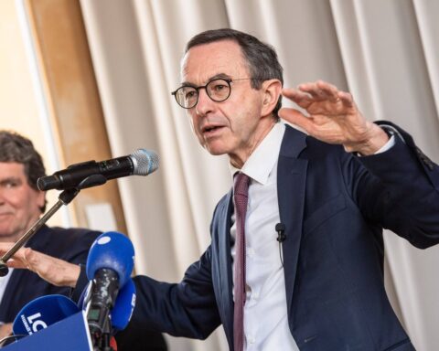 Présidentielle 2027 : Bruno Retailleau parviendra-t-il à être désigné candidat unique des Républicains ?