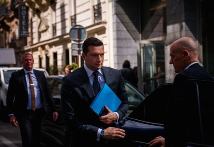 Rencontre entre Jordan Bardella et le Medef : le syndicat des PME dénonce une dérégulation au profit du RN