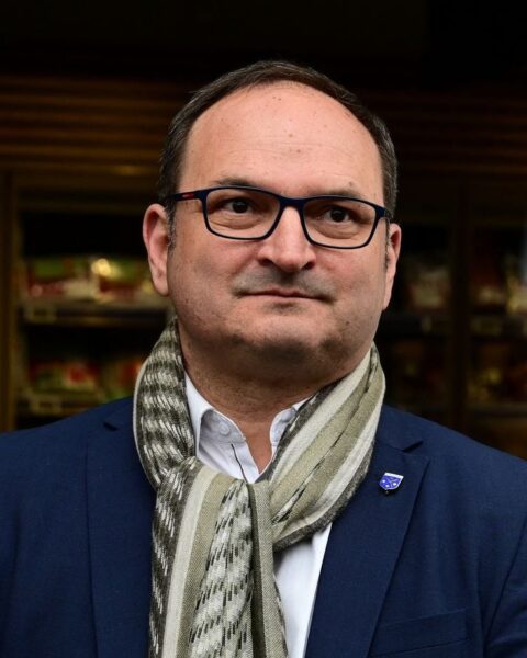 Saint-Etienne met fin à son jumelage avec une commune israélienne pour établir des liens avec une collectivité palestinienne