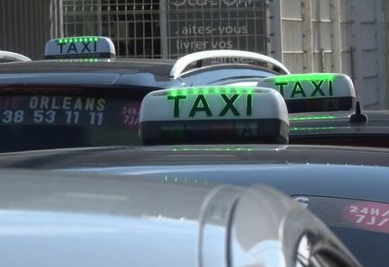 Taxis et VTC demandent des aides face à l'augmentation des prix des carburants
