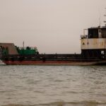 Téhéran annonce la saisie de deux navires dans le détroit d'Ormuz tandis qu'un conseiller iranien minimise le cessez-le-feu