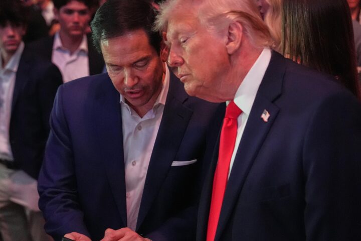 Trump annonce un blocus du détroit d'Hormuz après l'échec des négociations avec l'Iran