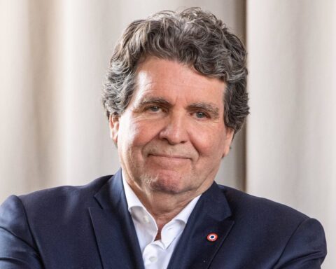 Une enquête ouverte après des menaces de mort du sénateur Thierry Meignen envers la journaliste Nassira El Moaddem