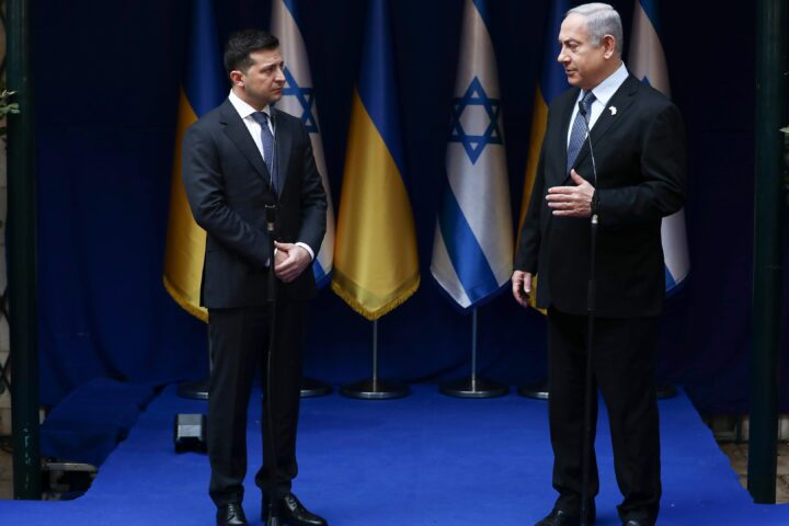 Zelenskyy accuse Israël d'acheter du grain ukrainien "volé" à la Russie