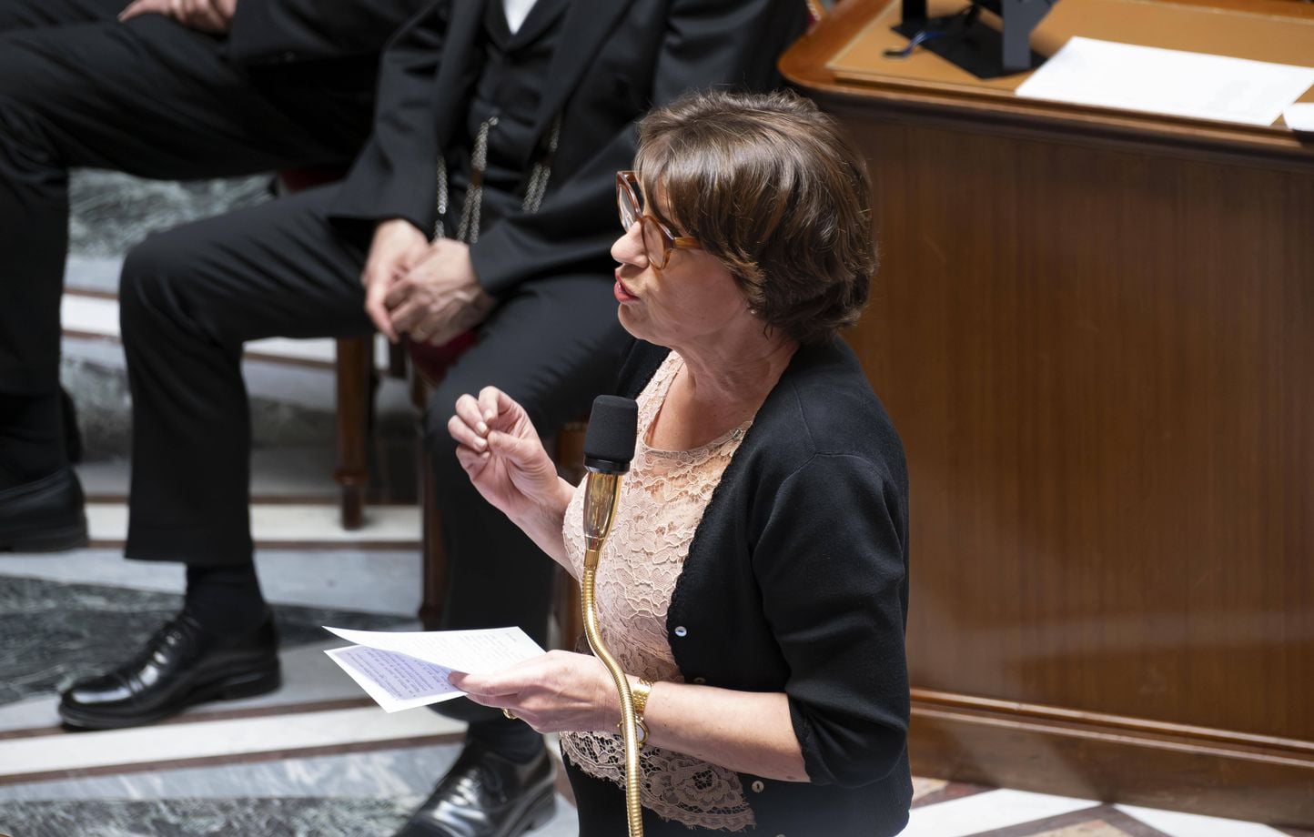 Agriculture : les députés adoptent un amendement strict contre les pesticides, la ministre appelle à la prudence