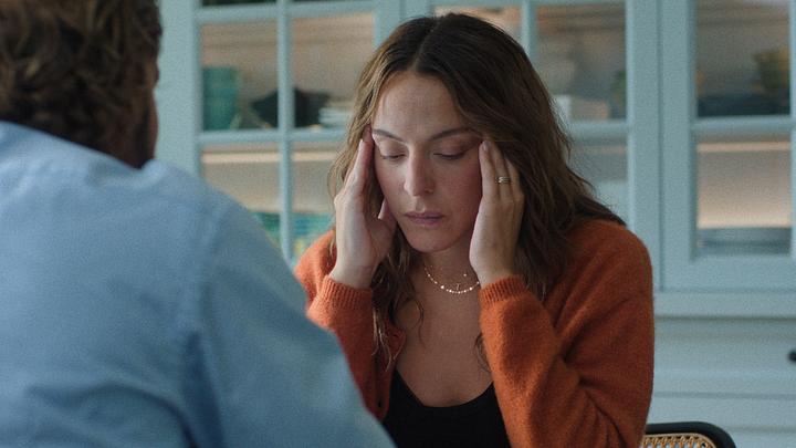 Au Festival de Cannes, des films explorent les récits de l'emprise dans les relations amoureuses