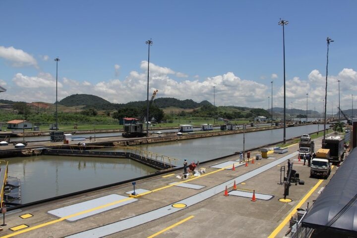 Canal de Panama : la sécheresse met en péril une artère essentielle du commerce mondial