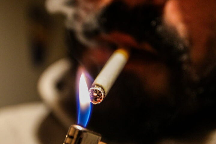 Dépistage du cancer du poumon : un programme pilote pour 20 000 fumeurs en France