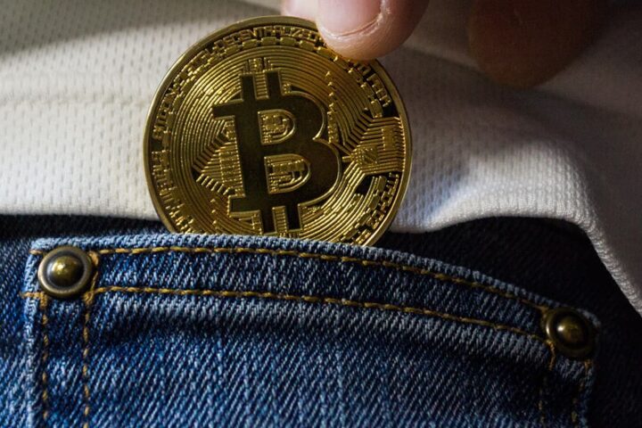Des investisseurs de cryptomonnaies récupèrent des bitcoins perdus après des années d'inactivité