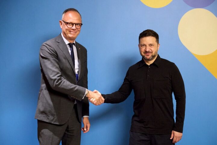 Edouard Philippe rencontre Volodymyr Zelensky à Kiev durant la campagne présidentielle française
