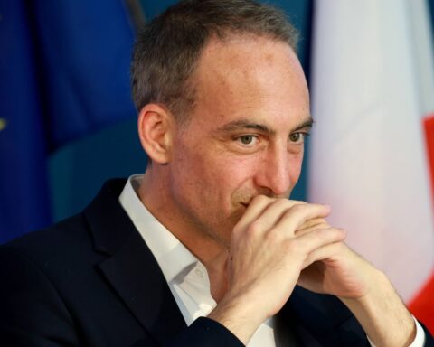 Élection présidentielle 2027 : la note stratégique de Glucksmann attise les tensions au sein de la gauche