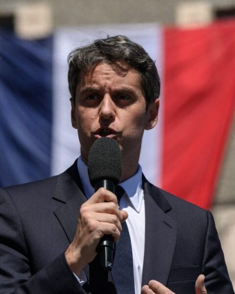 Gabriel Attal officialise sa candidature à l'élection présidentielle de 2027